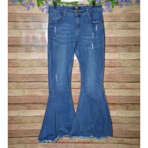 Lucky & Blessed Mid Rise Flare Jean STRETCH 14 Bellbottom Boho Western Raw Hem